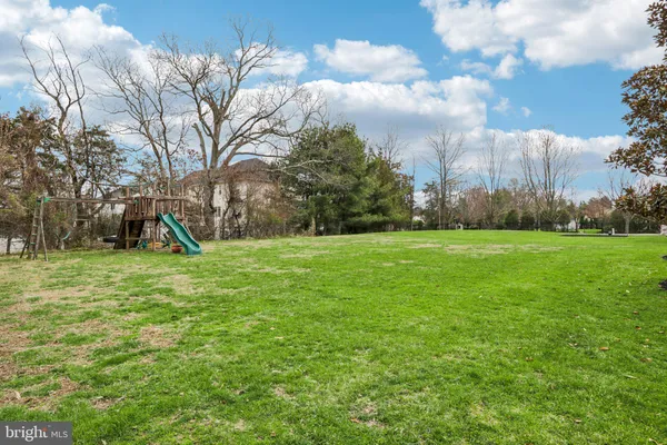 $750,000 | 15 Hilltop Drive, Mount Laurel, NJ 08054