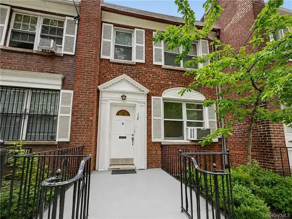 $729,999 | 138 Van Cortlandt Park South | Kingsbridge Heights