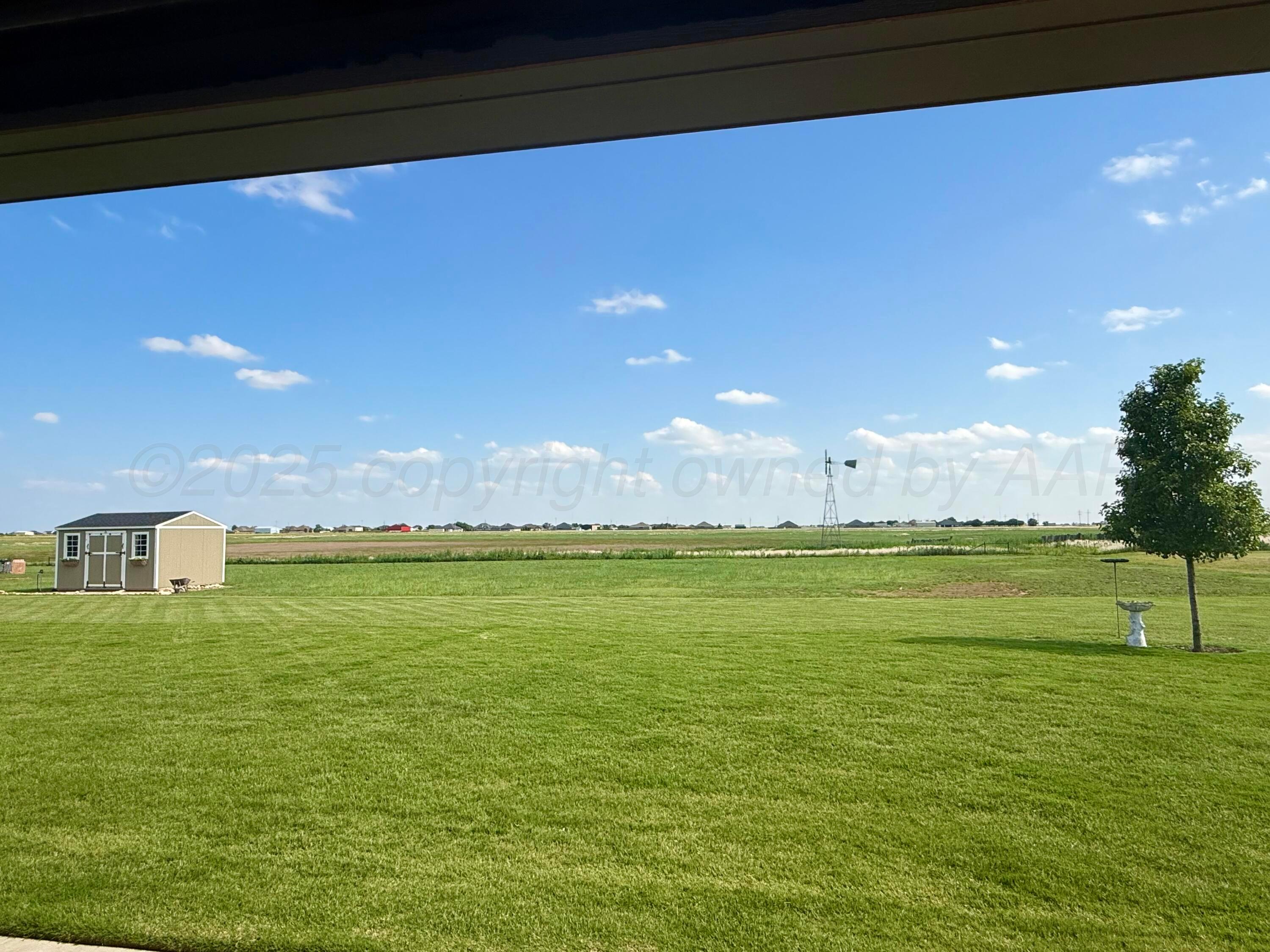 19081 Elk Springs Road Amarillo, TX 79119 - Photo 39 of 41 a view of an ocean from a balcony