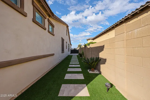 $4,800 | 2351 East Cherrywood Place, Chandler, AZ 85249