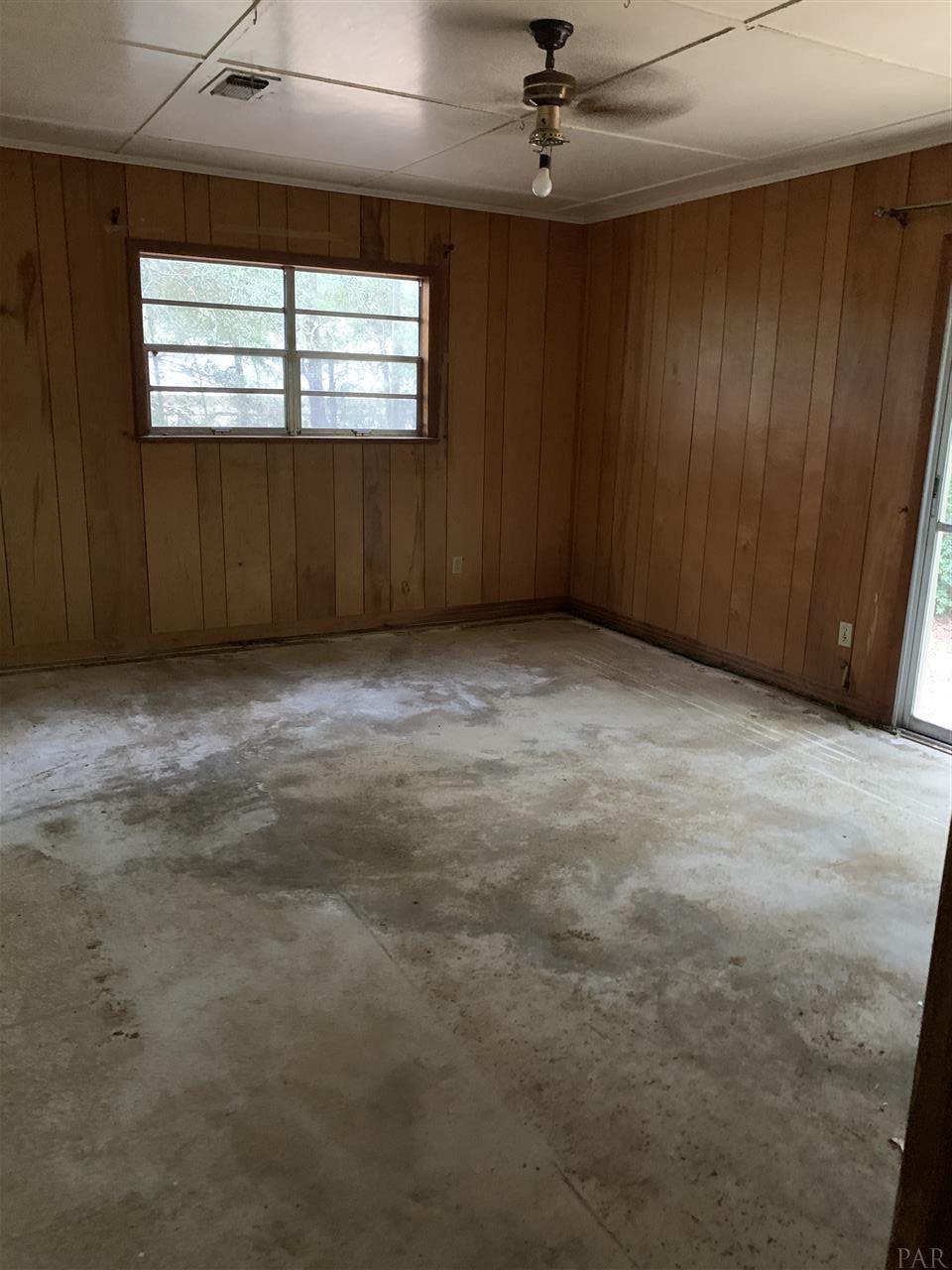 5567 Walker Road Milton, FL 32570 - Photo 13 of 38