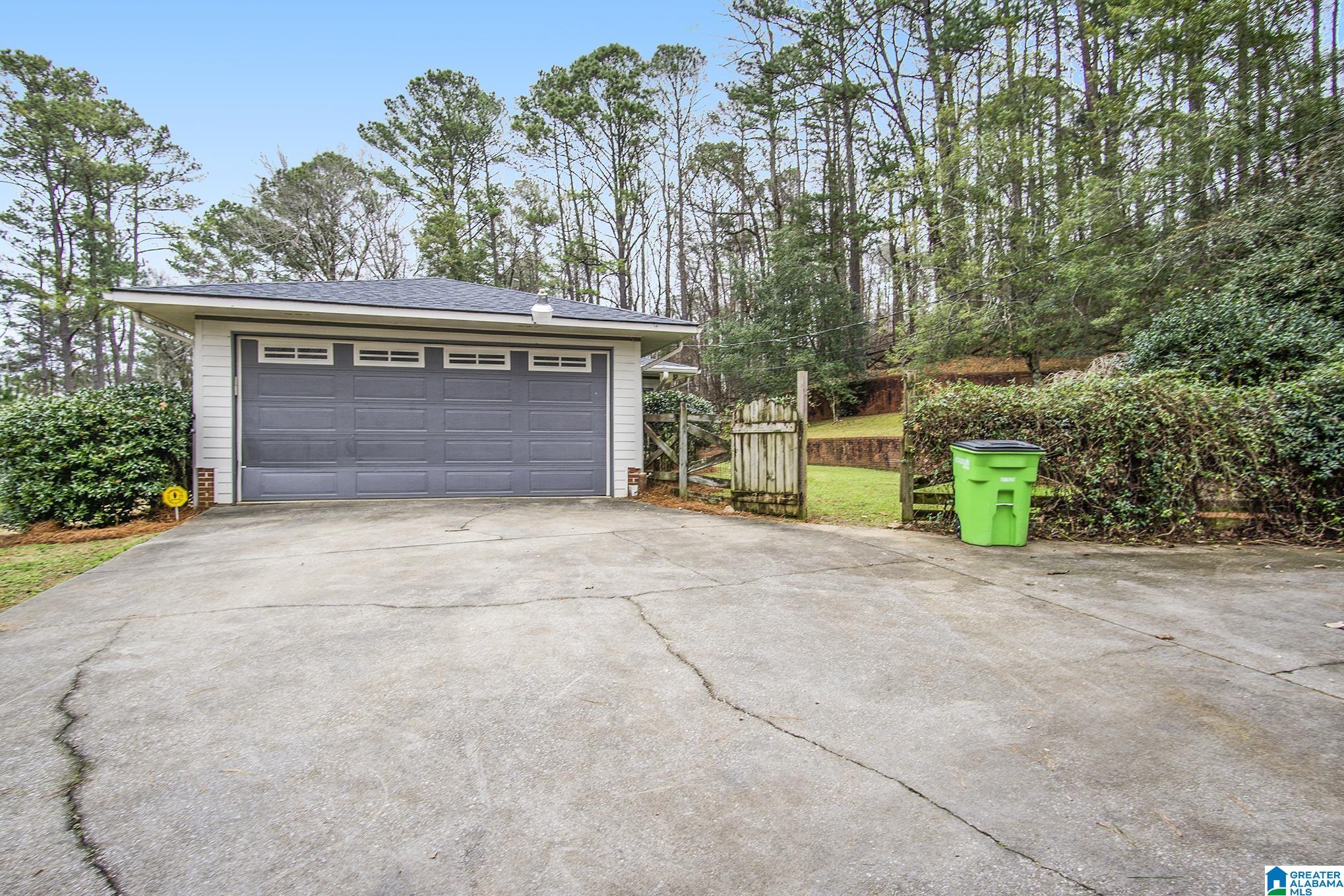 2751 Eastern Valley Road Leeds, AL 35094 - Photo 41 of 47