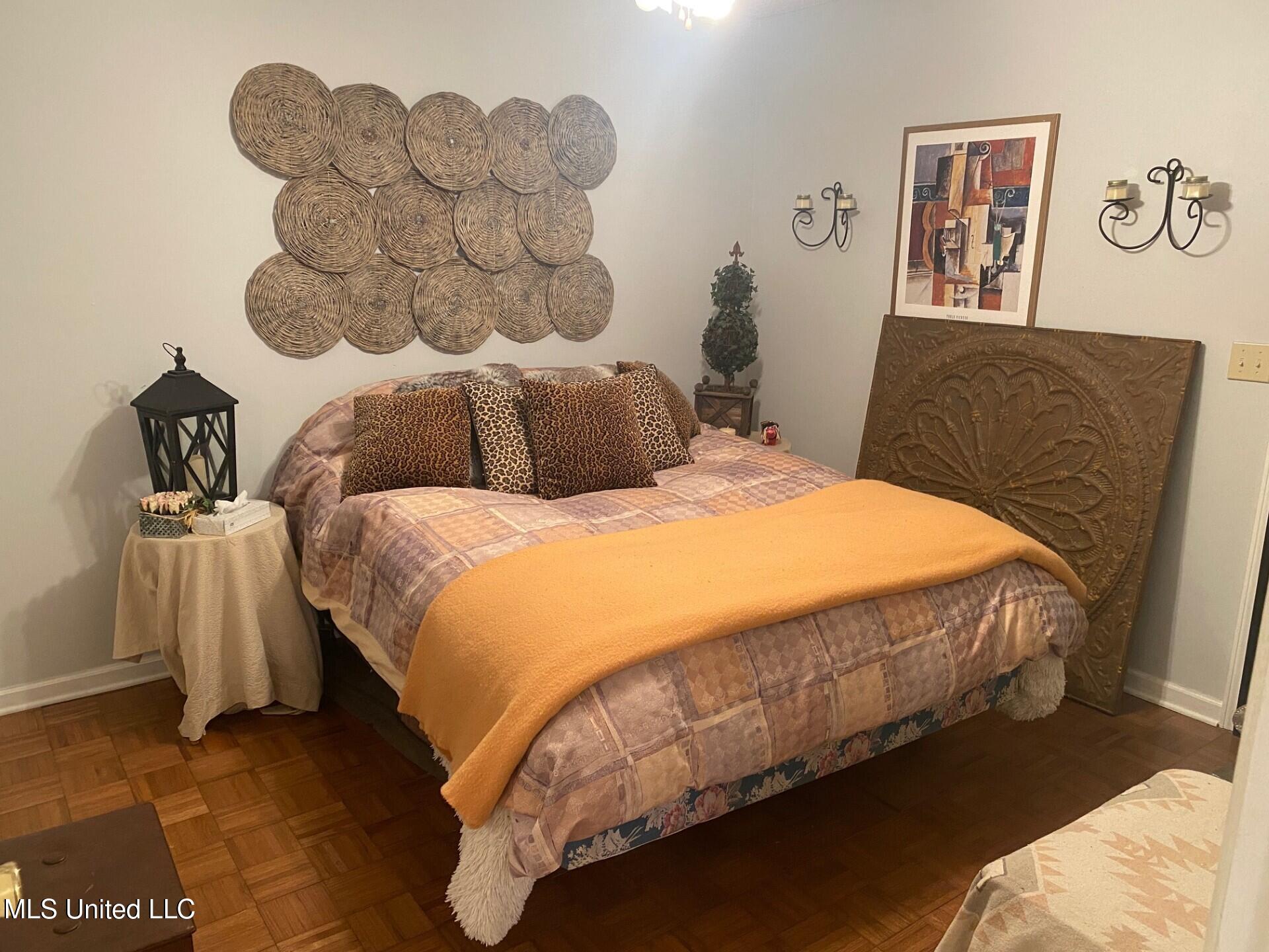 2085 Yellow Dog Road Senatobia, MS 38668 - Photo 12 of 48 Bedroom down