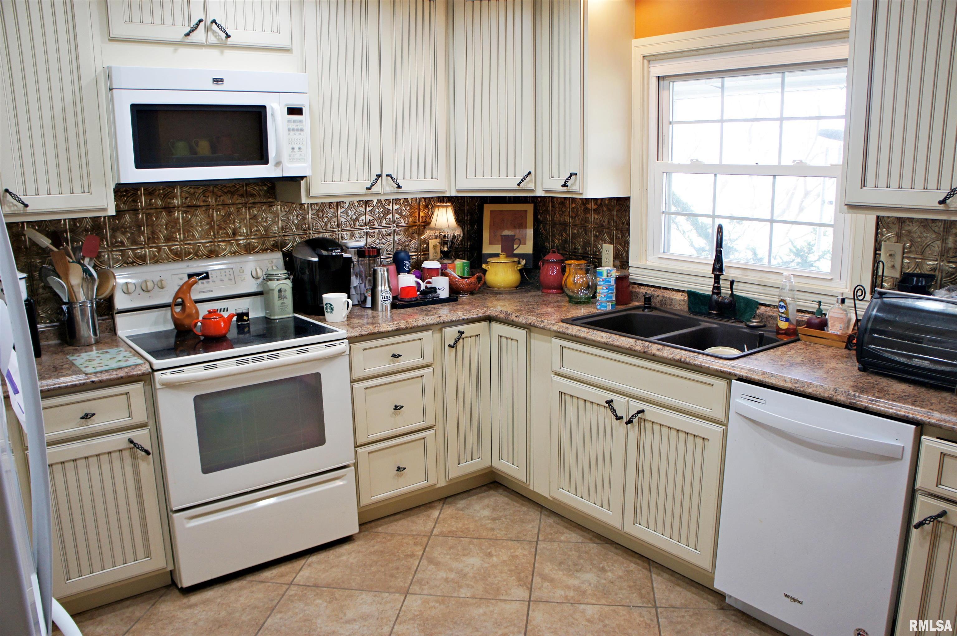 3003 Devers Road Metropolis, IL 62960 - Photo 4 of 41
