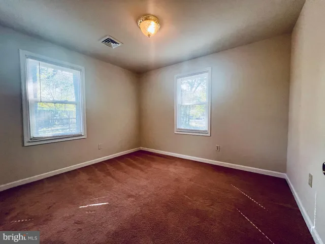 $1,500 | 595 Calvert Beach Road, St. Leonard, MD 20685