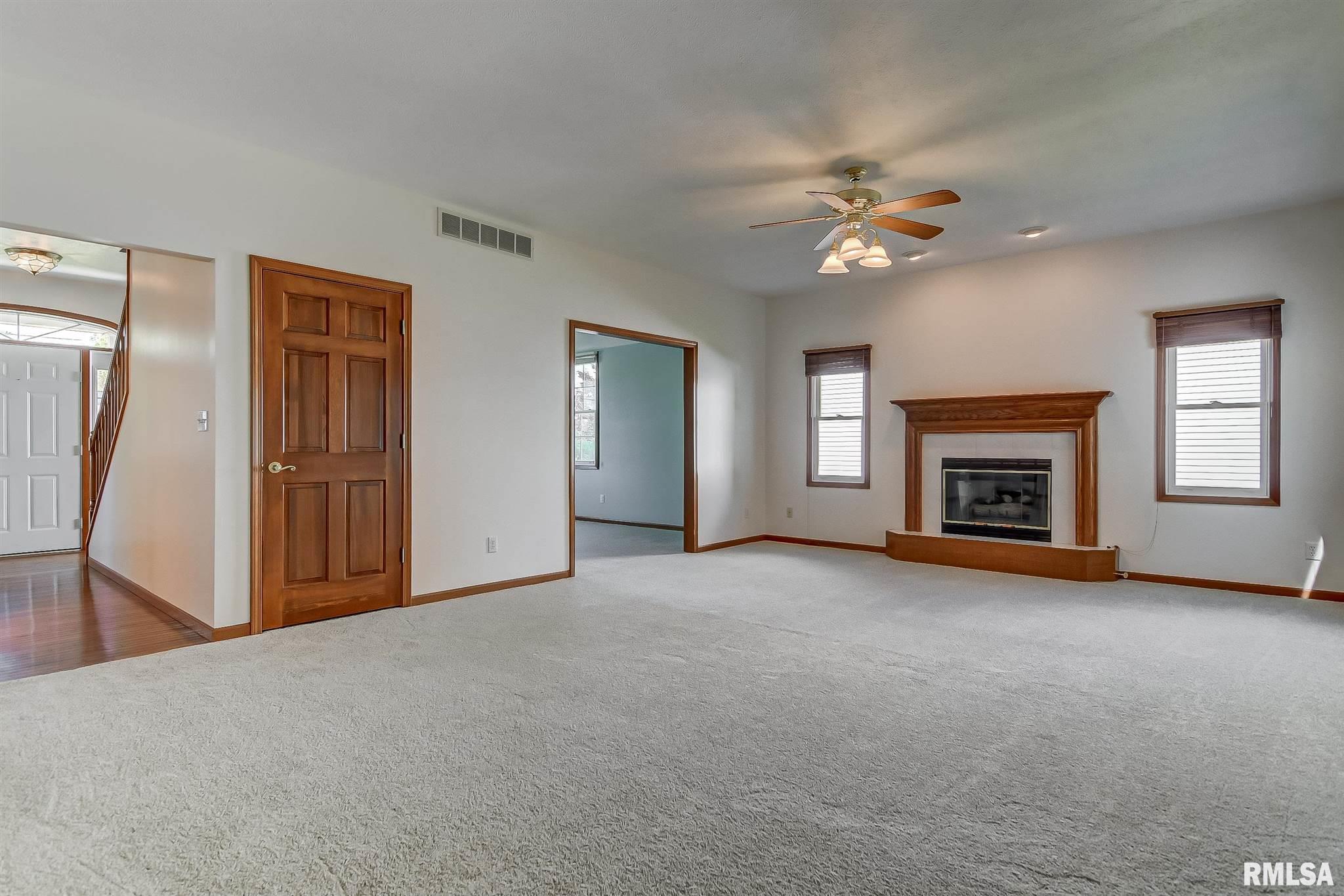 3924 Stone Bridge Road Springfield, IL 62711 - Photo 9 of 47