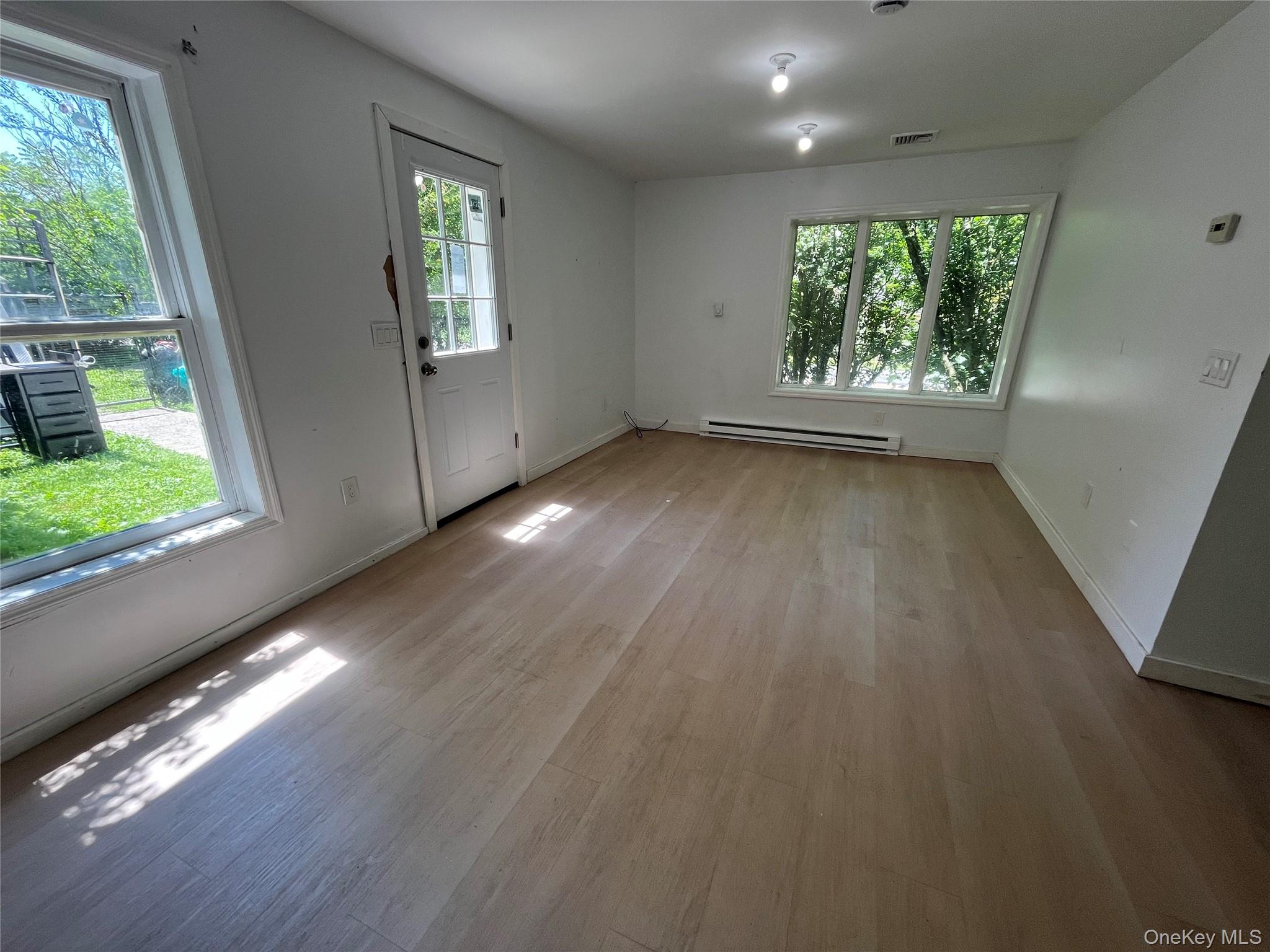 2694 Rte 9W Saugerties, NY 12477 - Photo 8 of 9