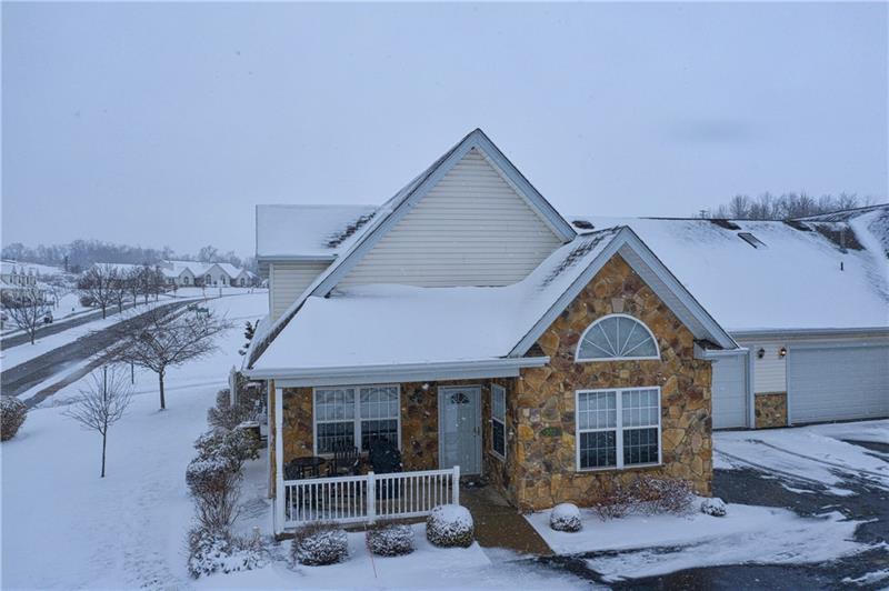 302 Saddlebrook Road Gibsonia, PA 15044 - Photo 2 of 25 So much space in this development