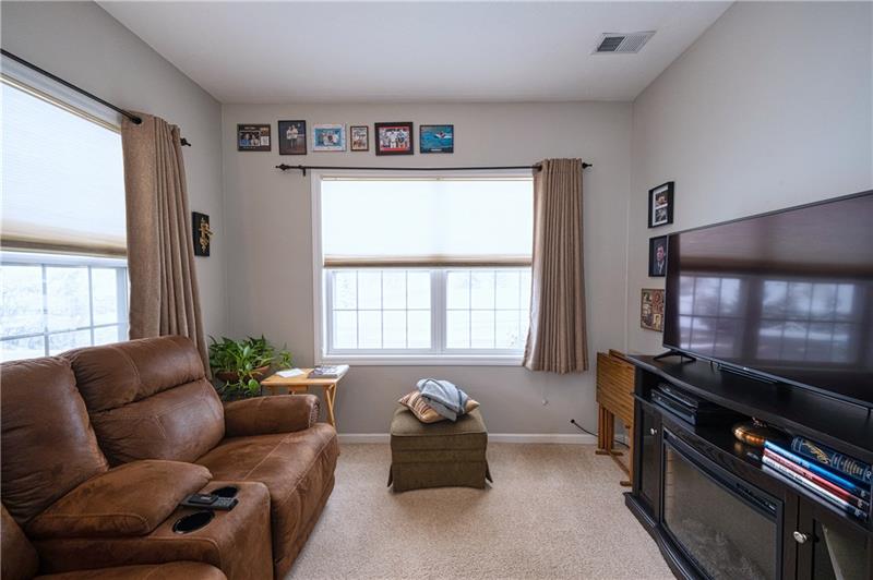 302 Saddlebrook Road Gibsonia, PA 15044 - Photo 13 of 25 Gallery Image 13