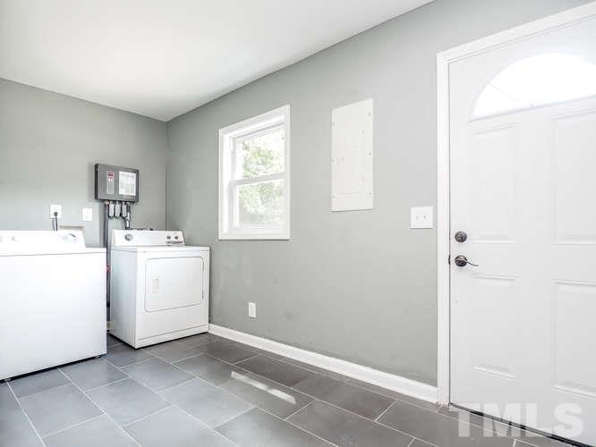 213 Sawmill Road Raleigh, NC 27615 - Photo 8 of 25
