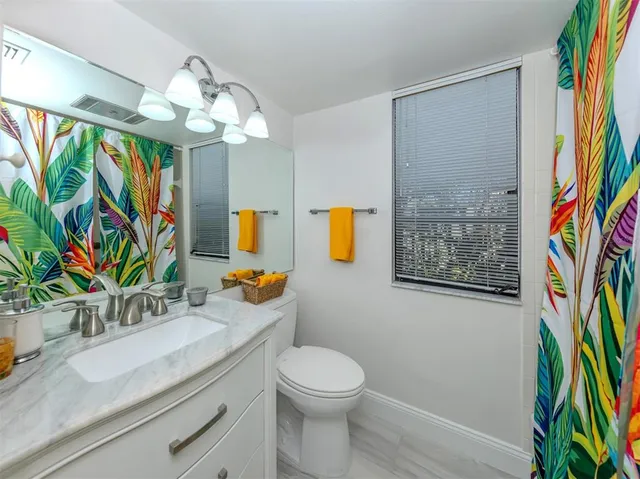 $175,000 | 200 Woodland Drive, Osprey, FL 34229