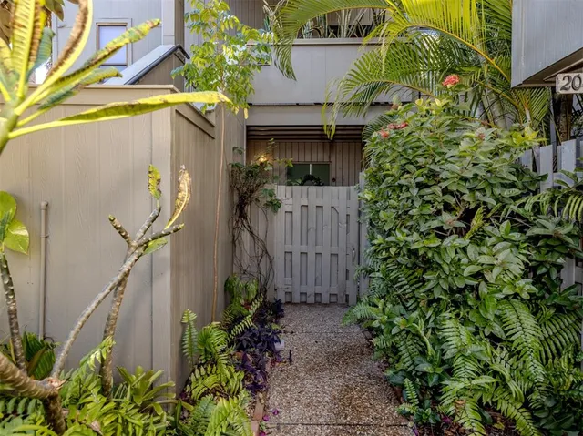 $175,000 | 200 Woodland Drive, Osprey, FL 34229