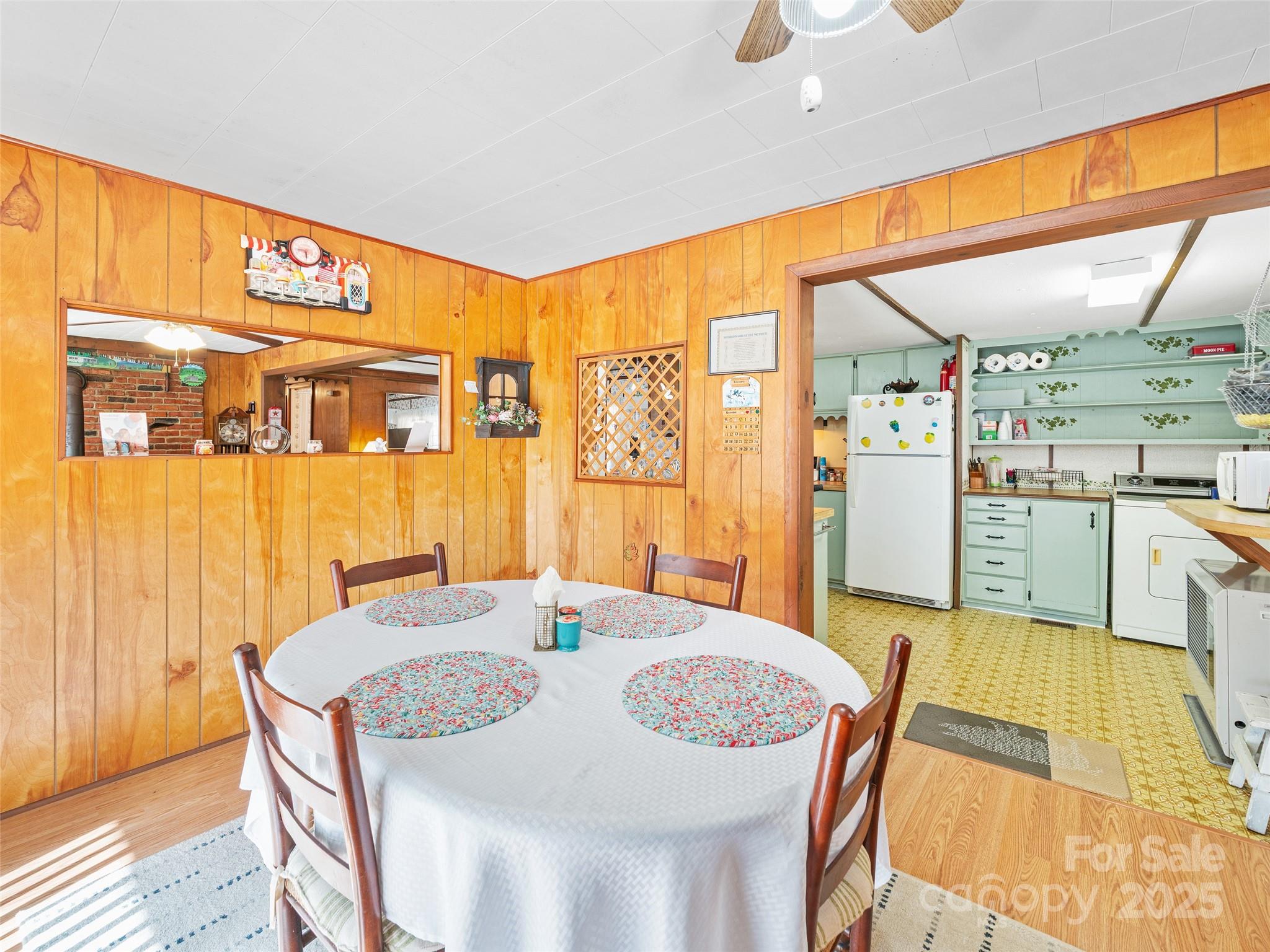 2850 Henson Creek Road Newland, NC 28657 - Photo 10 of 27 a large kitchen with a table and chairs