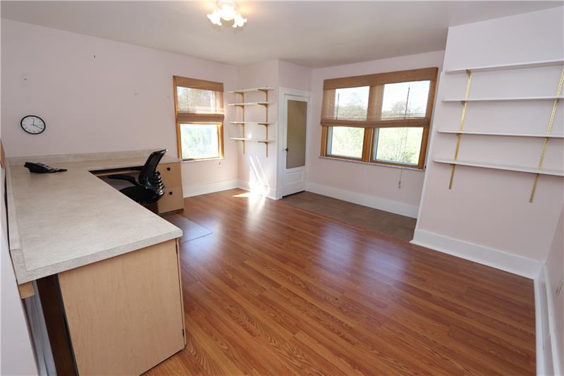 1143 Burgettstown Road Hickory, PA 15340 - Photo 10 of 22 Gallery Image 10