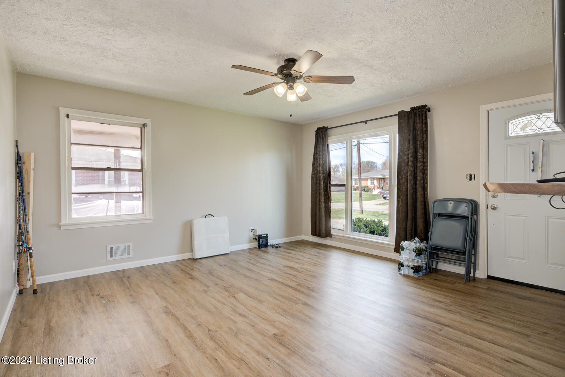 10807 Marcitis Road Louisville, KY 40272 - Photo 2 of 21 GSP-10807 Marcitis Rd-5