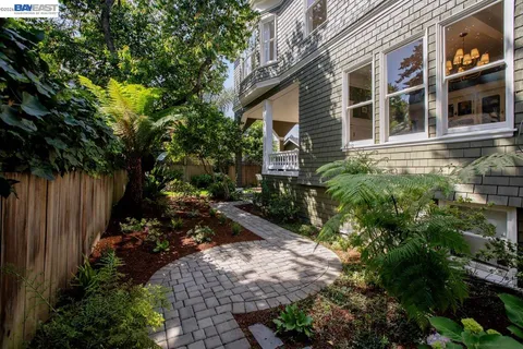 $1,395,000 | 1111 Union Street, Alameda, CA 94501