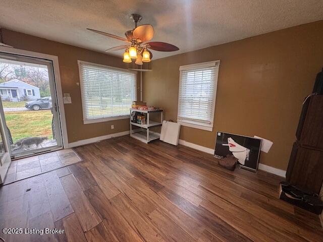 4301 Ronda Avenue Louisville, KY 40216 - Photo 14 of 17 IMG_2174
