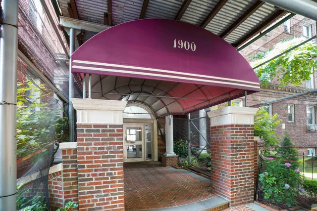 $330,000 | 1900 Quentin Road, Unit B25 | Homecrest