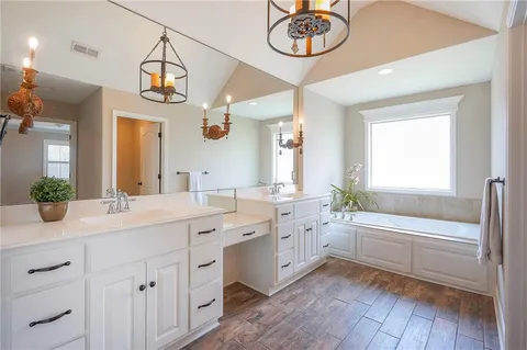 $650,000 | 17340 Northwest 127th Street, Platte City, MO 64079