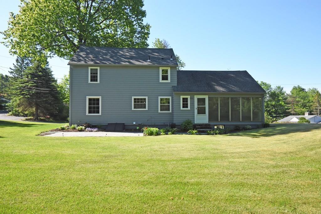 9 Ashwood Road Paxton, MA 01612 - Photo 21 of 27 Gallery Image 21