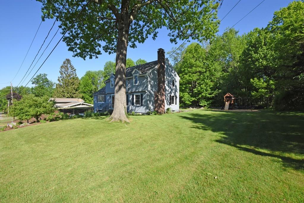 9 Ashwood Road Paxton, MA 01612 - Photo 26 of 27 Gallery Image 26
