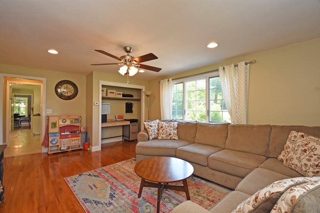 9 Ashwood Road Paxton, MA 01612 - Photo 10 of 27 Gallery Image 10