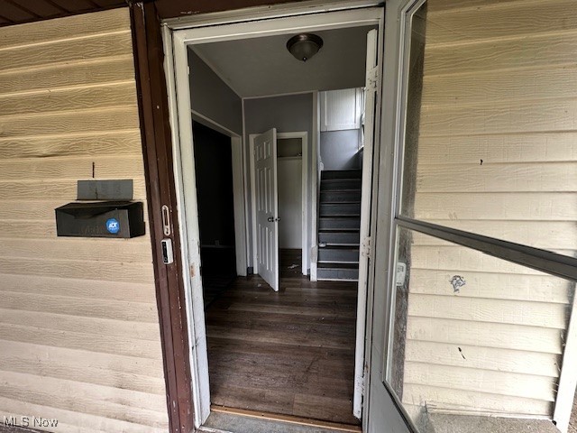 973 Stevenson Road Cleveland, OH 44110 - Photo 5 of 25 Entrance to property