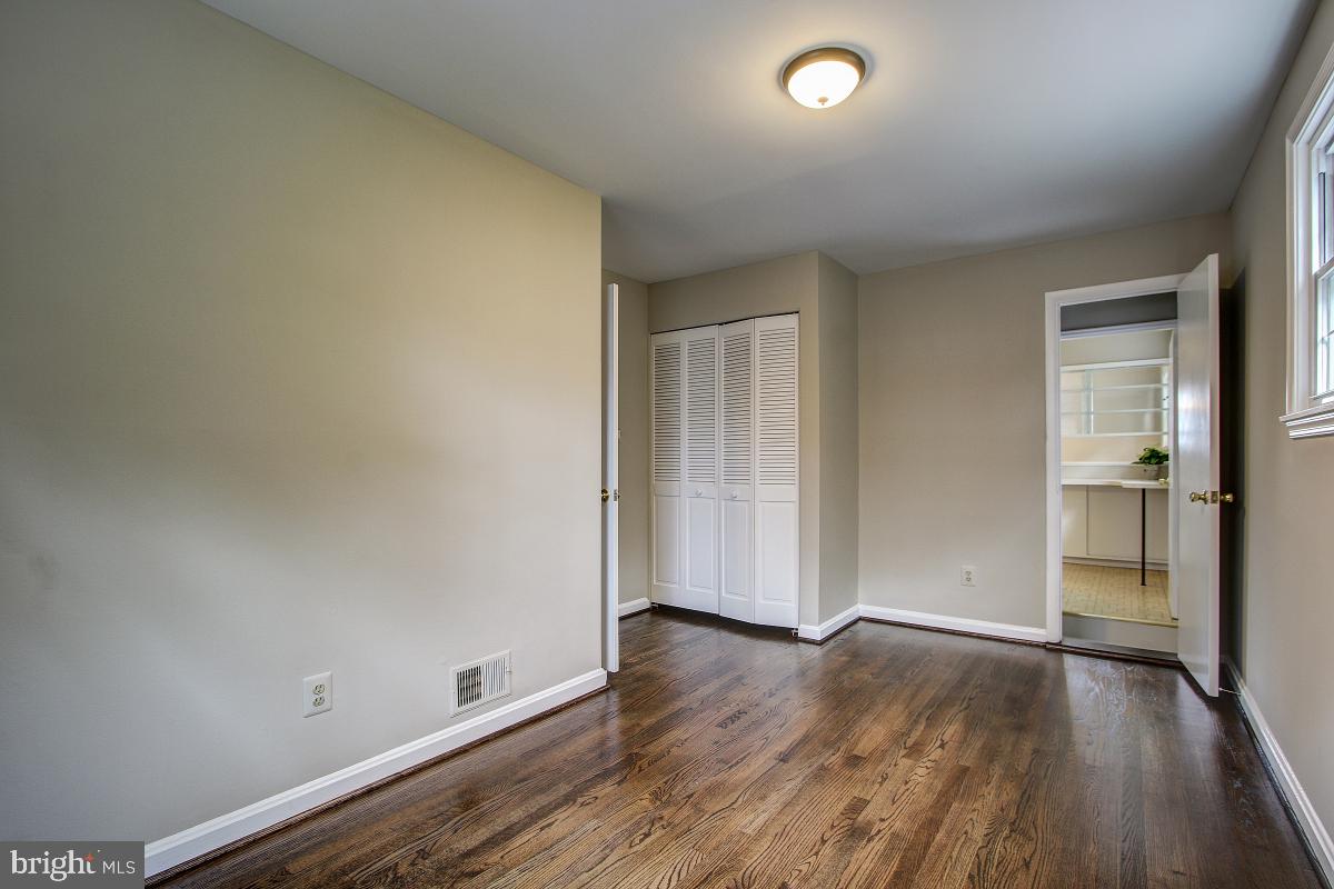 4804 Red Fox Road Rockville, MD 20852 - Photo 18 of 31 Gallery Image 18