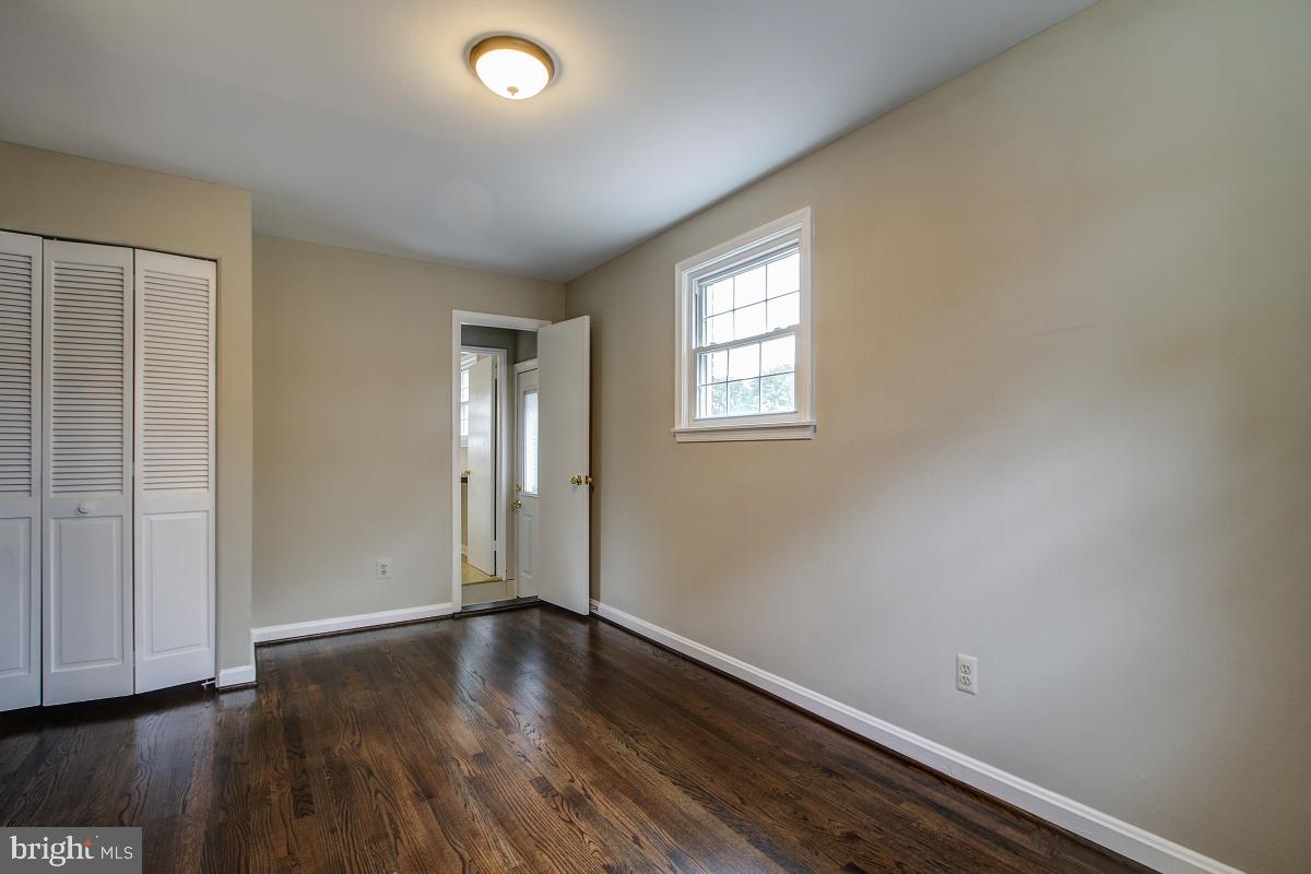 4804 Red Fox Road Rockville, MD 20852 - Photo 19 of 31 Gallery Image 19
