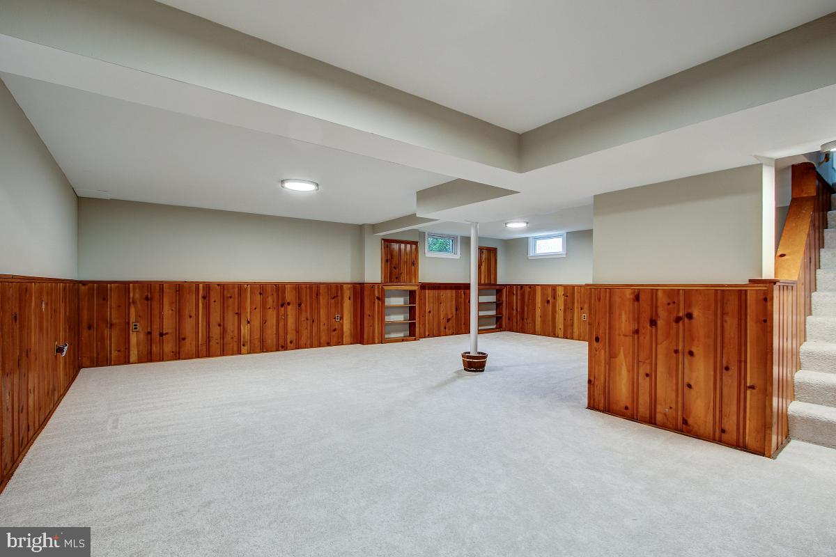 4804 Red Fox Road Rockville, MD 20852 - Photo 24 of 31 Gallery Image 24
