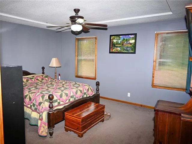 $405,000 | 10130 West 2400th Road, Fontana, KS 66026