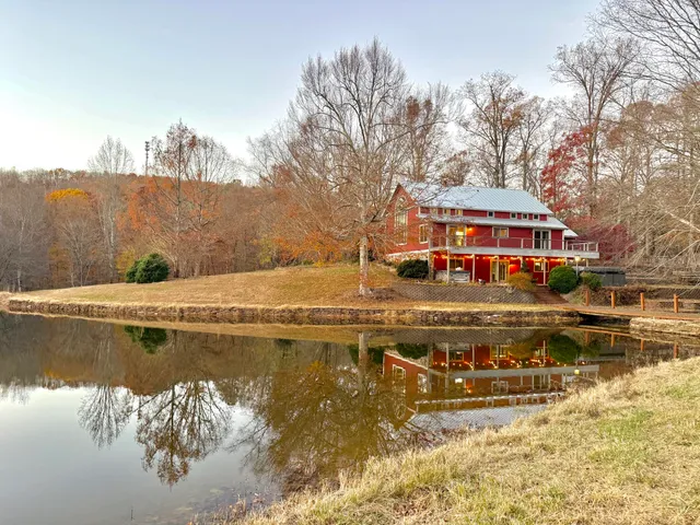 $1,250,000 | 6461 Highway 30, Decatur, TN 37322