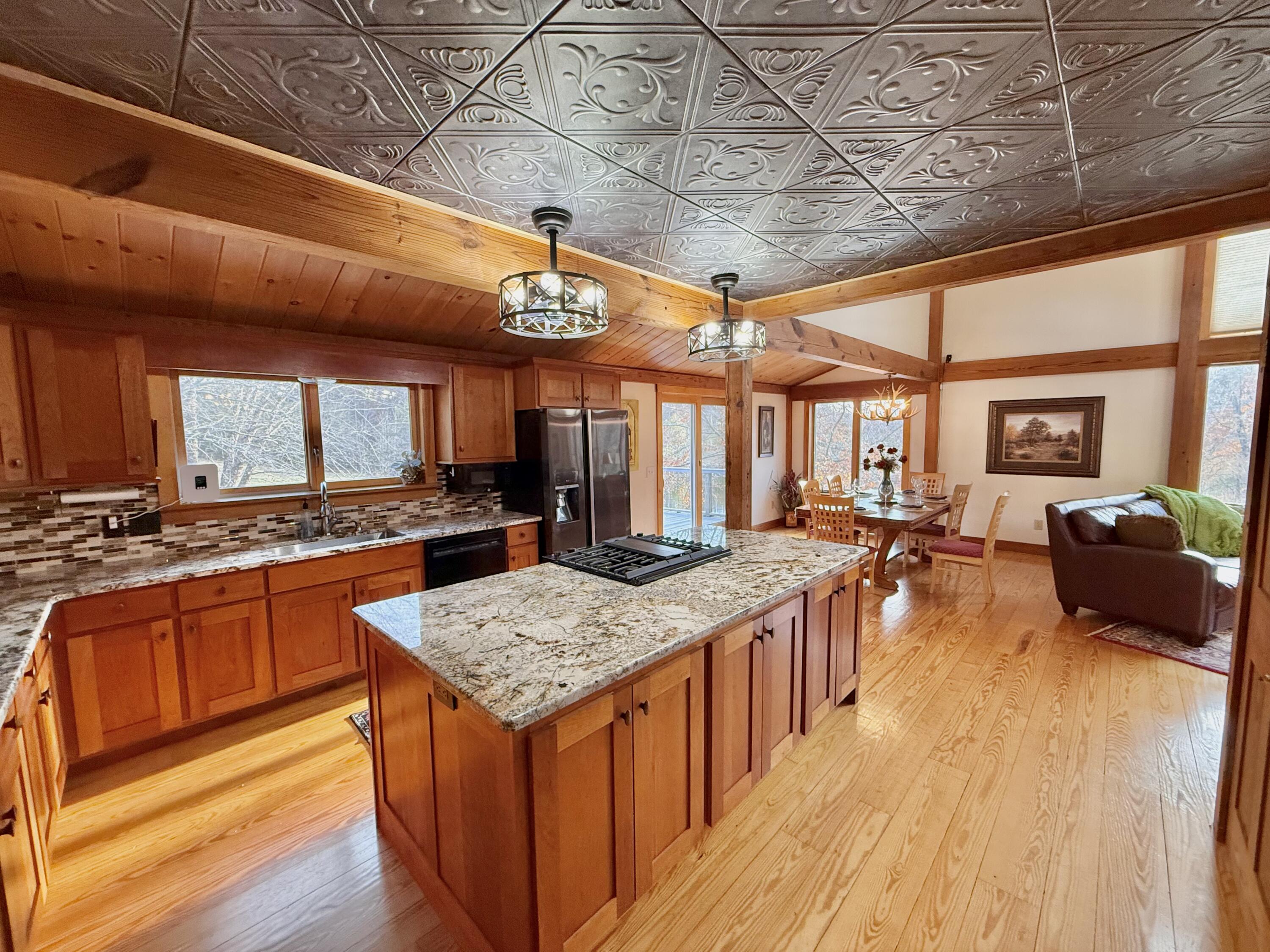 6461 Highway 30 Decatur, TN 37322 - Photo 14 of 66 IMG_6729