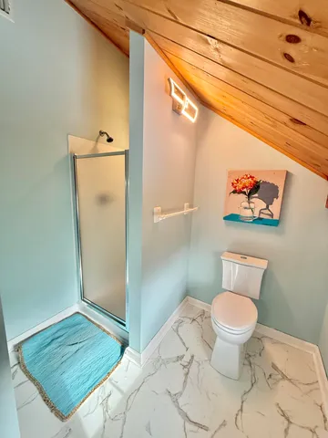 $1,250,000 | 6461 Highway 30, Decatur, TN 37322