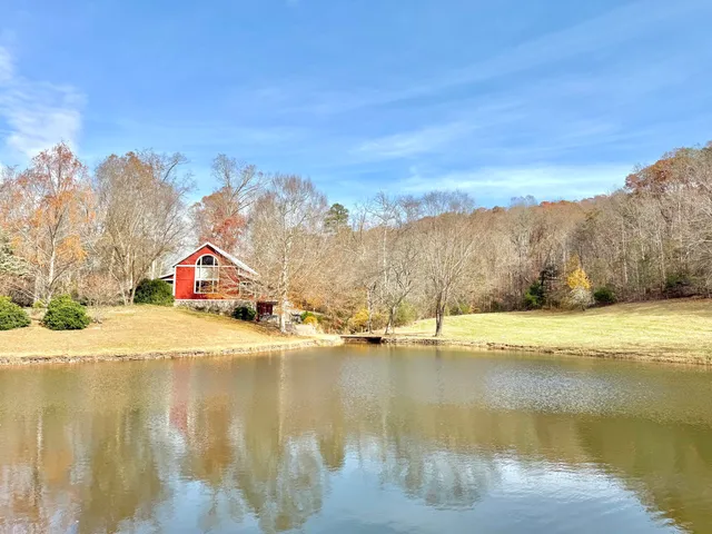 $1,250,000 | 6461 Highway 30, Decatur, TN 37322
