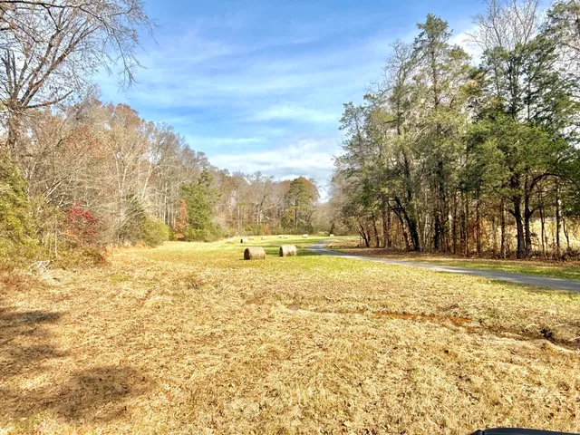 $1,250,000 | 6461 Highway 30, Decatur, TN 37322