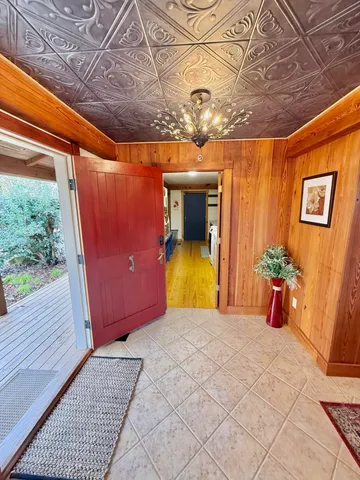 $1,250,000 | 6461 Highway 30, Decatur, TN 37322