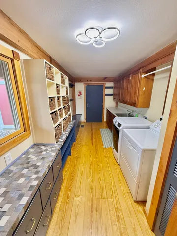 $1,250,000 | 6461 Highway 30, Decatur, TN 37322