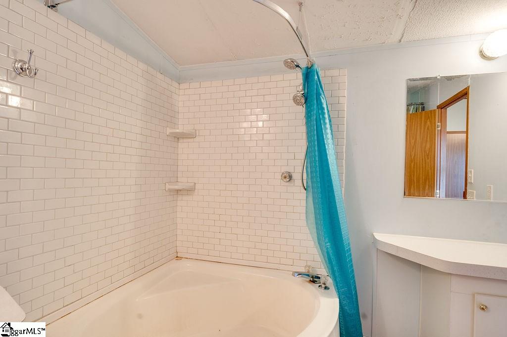 303 Bogey Drive Fountain Inn, SC 29644 - Photo 20 of 30
