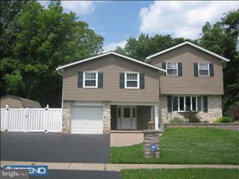 327 Coldspring Road Southampton, PA 18966 - Photo 1 of 5 Exterior Front
