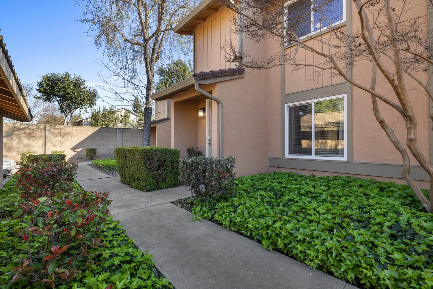 4020 Elmo Loop, Unit C Modesto, CA 95356 - Photo 1 of 41