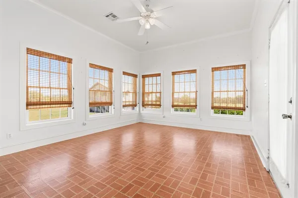 $999,000 | 664 Farm To Market Road 182, Valley Mills, TX 76689