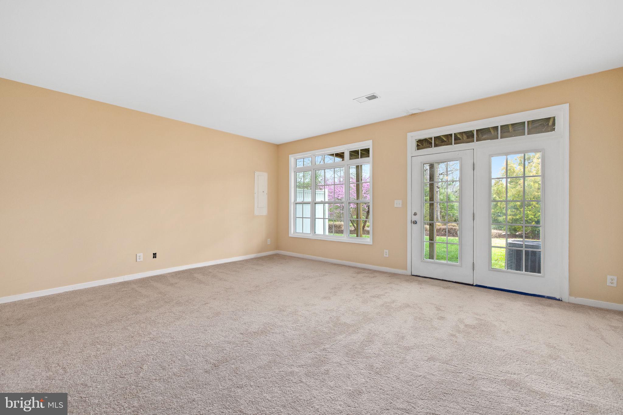 207 Monroe Point Drive Colonial Beach, VA 22443 - Photo 16 of 44