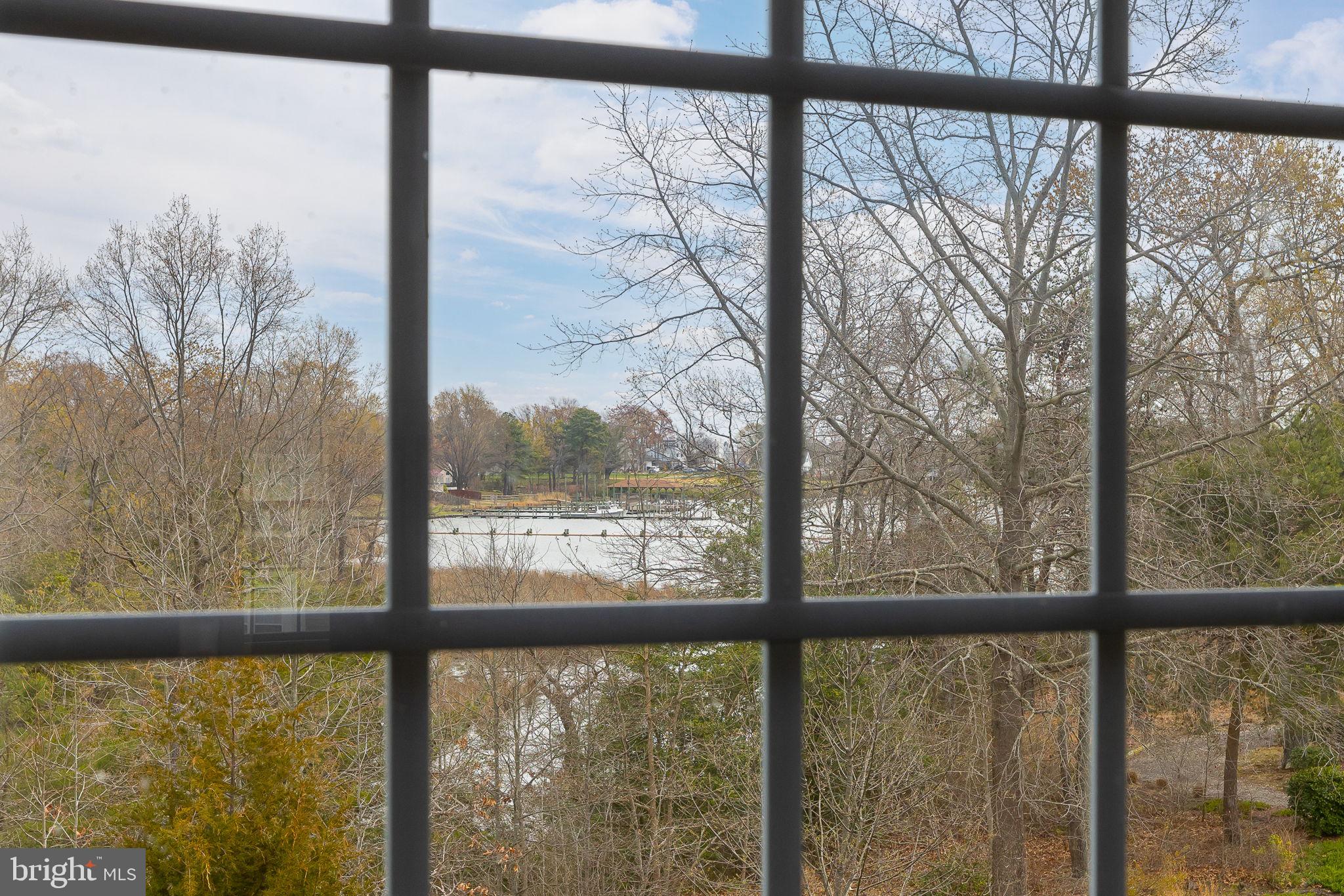 207 Monroe Point Drive Colonial Beach, VA 22443 - Photo 26 of 44