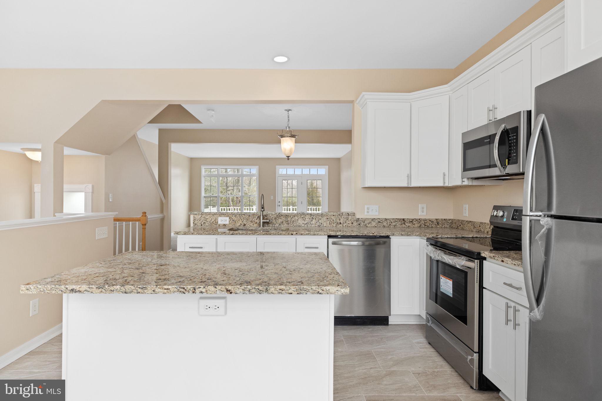 207 Monroe Point Drive Colonial Beach, VA 22443 - Photo 6 of 44