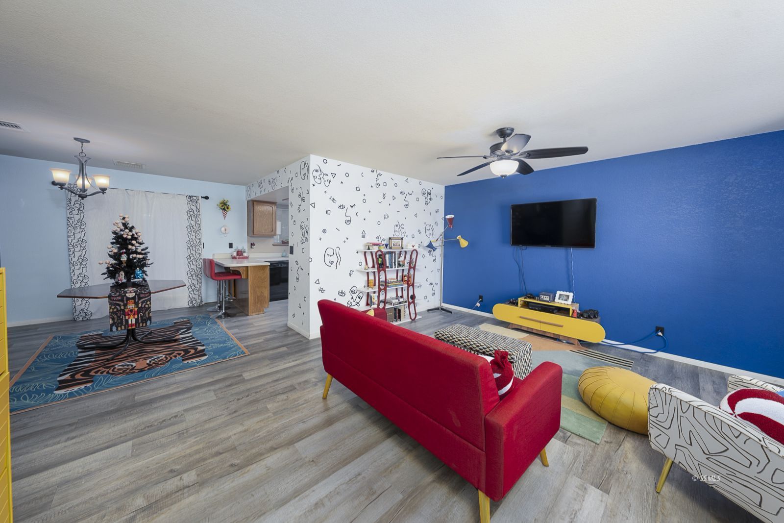 324 Vista Street Ridgecrest, CA 93555 - Photo 4 of 30 Gallery Image 4
