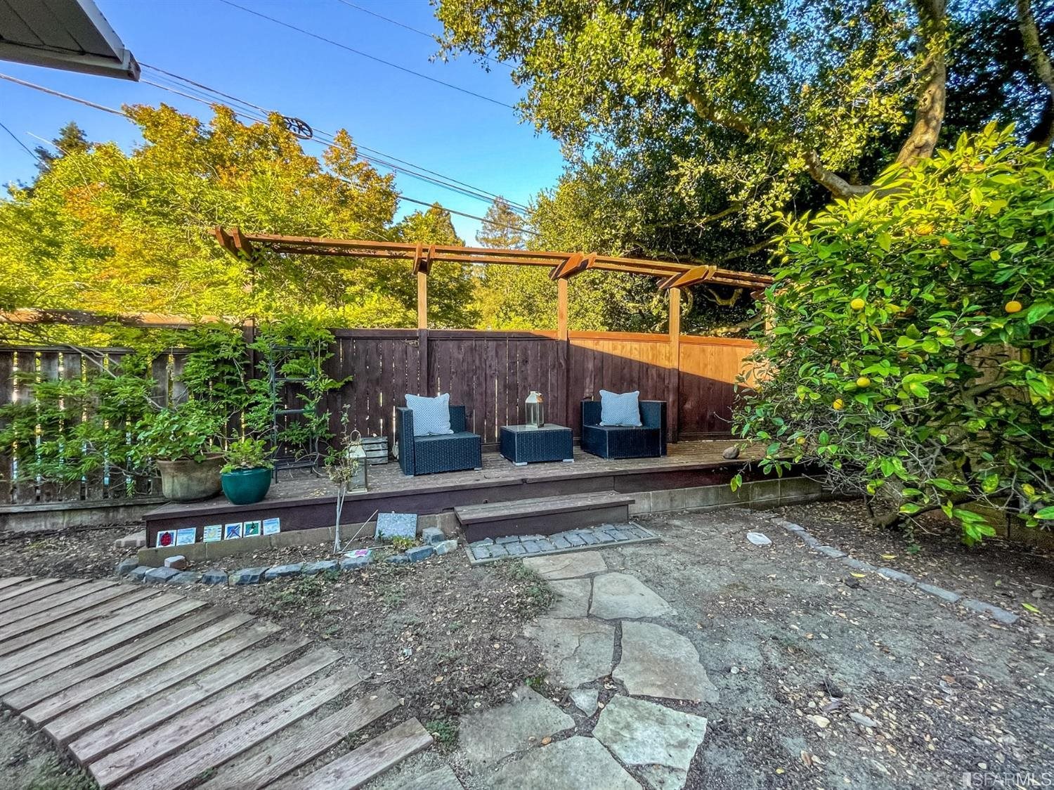 1108 High Court Berkeley, CA 94708 - Photo 33 of 43