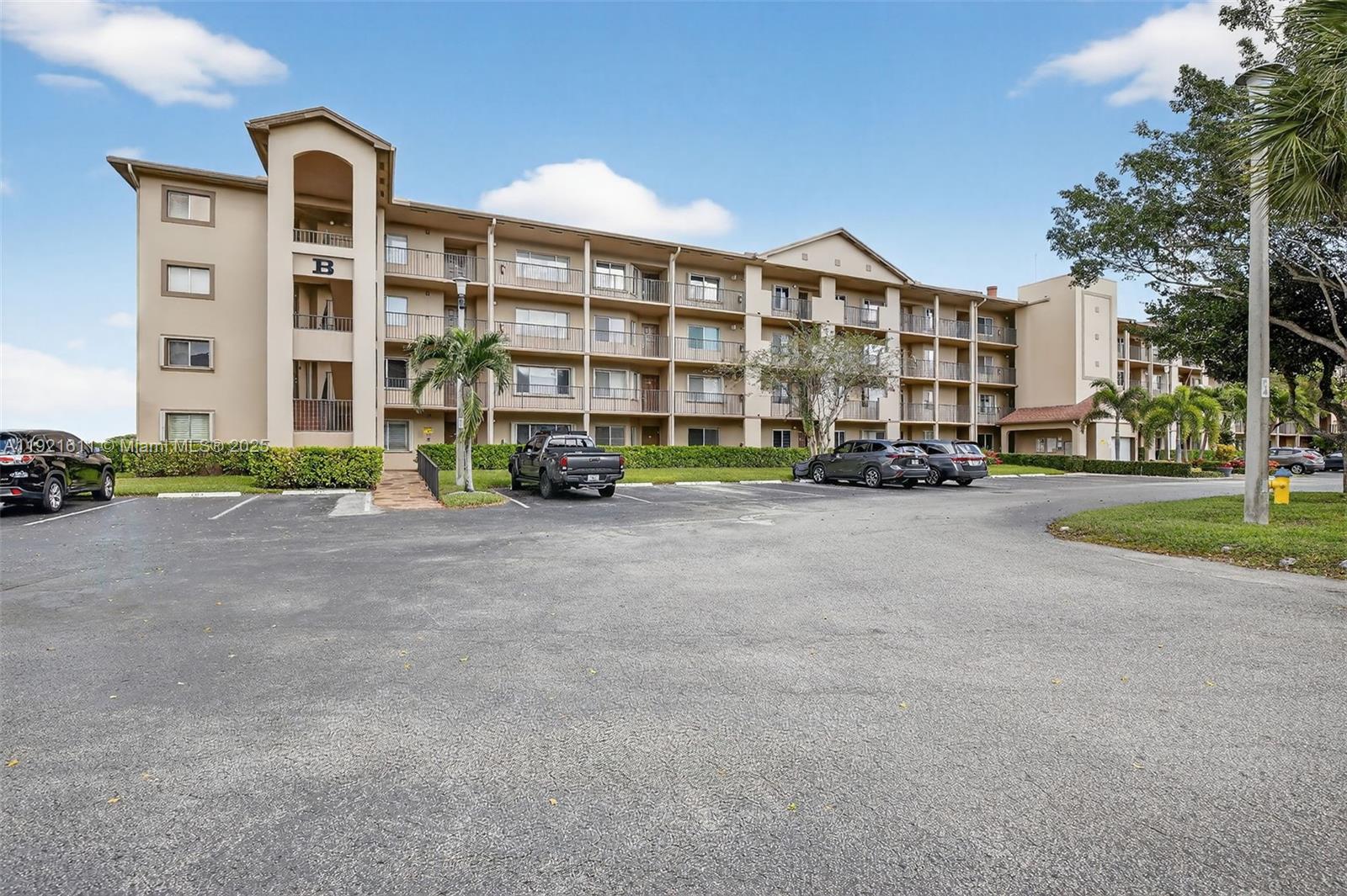13705 Southwest 12th Street, Unit 103B Pembroke Pines, FL 33027 - Photo 37 of 59