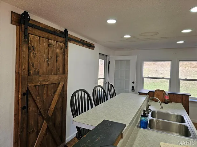 $315,000 | 1469 K Highway, Fremont, MO 63941