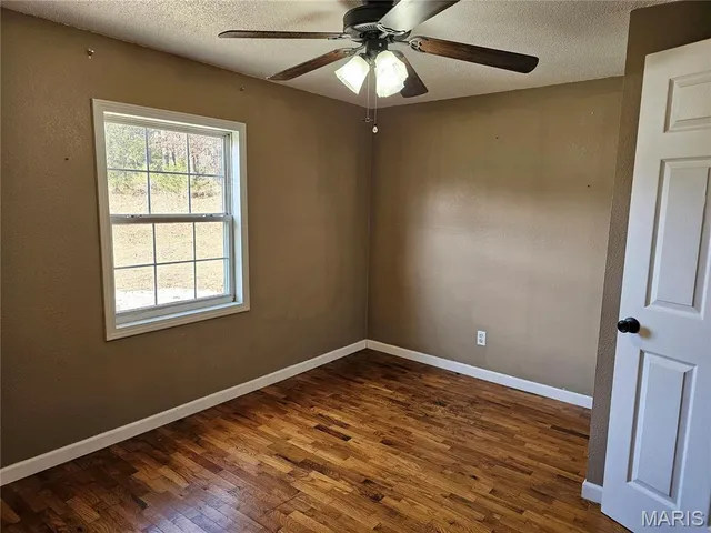 $315,000 | 1469 K Highway, Fremont, MO 63941